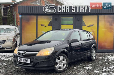 Хэтчбек Opel Astra 2007 в Стрые