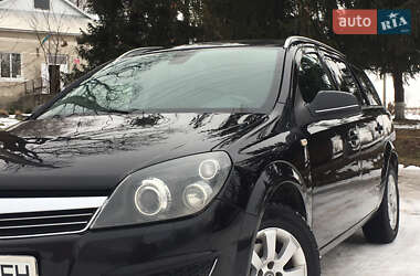 Универсал Opel Astra 2010 в Коломые