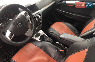 Универсал Opel Astra 2010 в Коломые