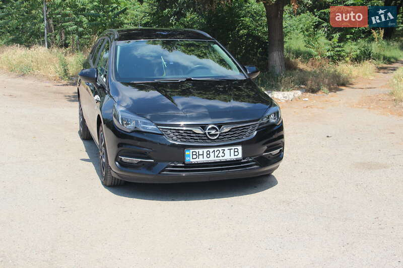 Универсал Opel Astra 2020 в Одессе