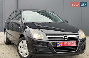 Хэтчбек Opel Astra 2006 в Луцке