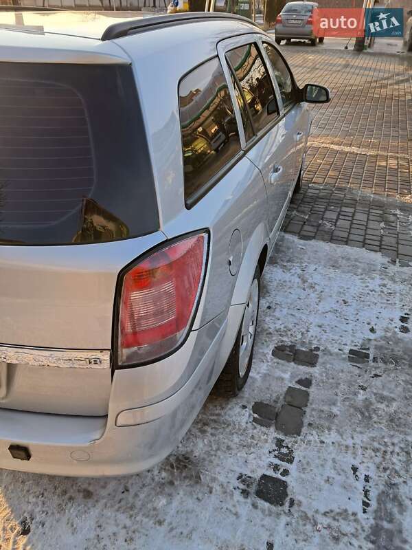 Универсал Opel Astra 2007 в Кропивницком