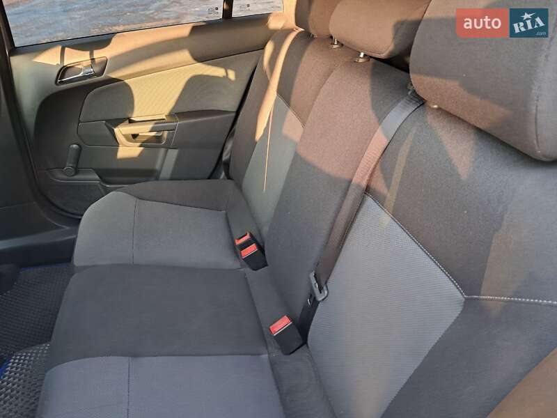 Универсал Opel Astra 2007 в Кропивницком