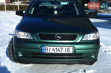 Седан Opel Astra 2007 в Гадяче