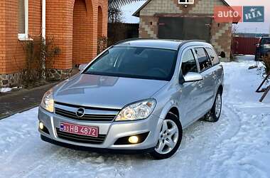 Универсал Opel Astra 2008 в Владимирце