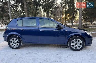 Хэтчбек Opel Astra 2009 в Умани