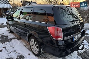 Универсал Opel Astra 2007 в Луцке