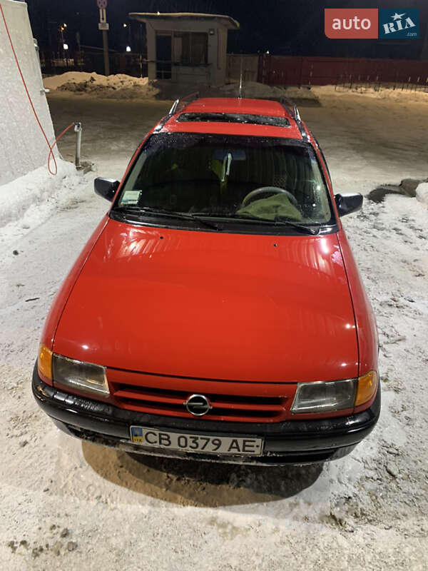 Универсал Opel Astra 1993 в Чернигове фото 4 Универсал Opel Astra 1993 в Чернигове