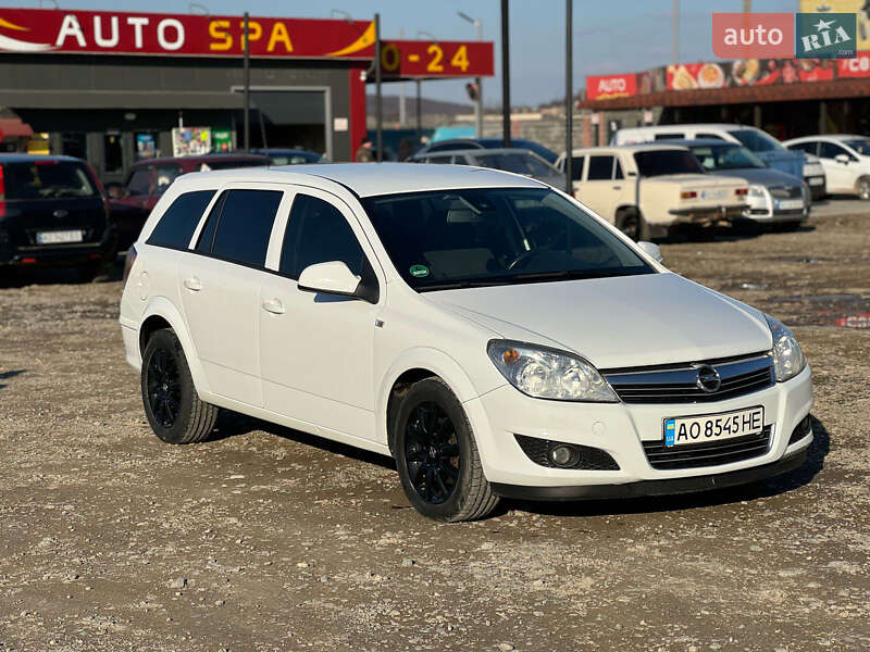 Opel Astra 2009