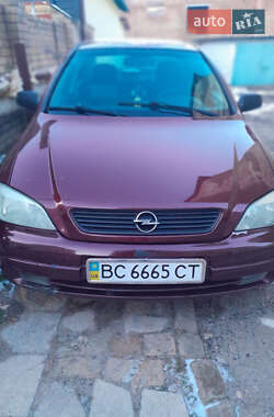 Седан Opel Astra 2007 в Золочеве