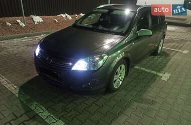 Opel Astra 2009 Opel Astra 2009