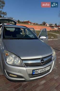 Универсал Opel Astra 2008 в 