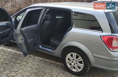 Opel Astra 2009