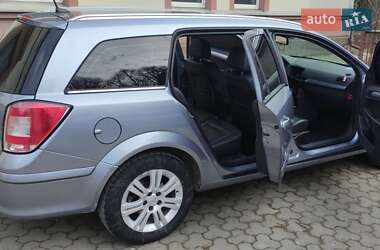 Универсал Opel Astra 2009 в 