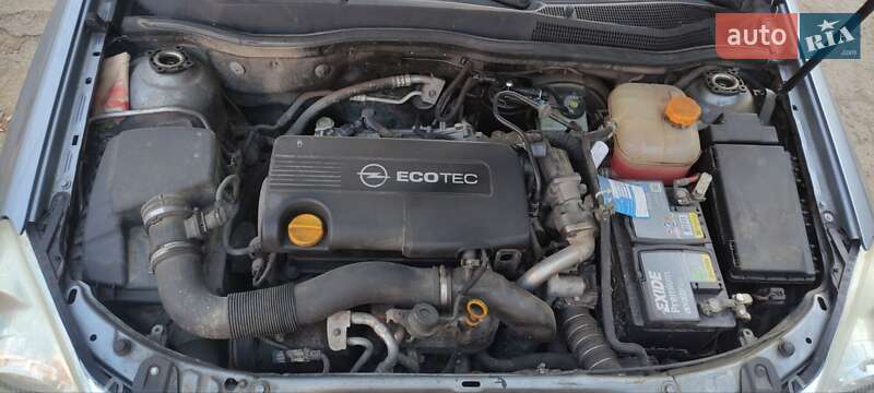 Универсал Opel Astra 2009 в Ивано-Франковске