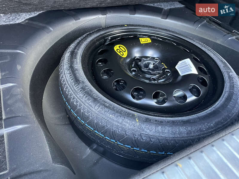 Универсал Opel Astra 2010 в Дрогобыче