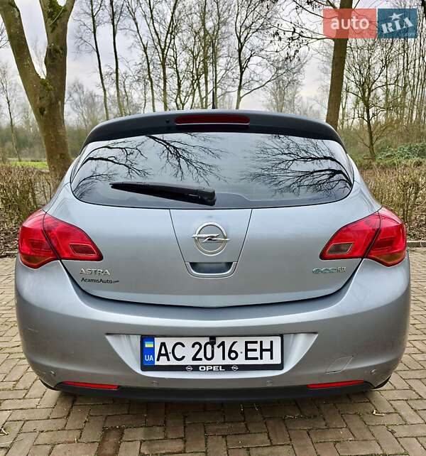 Хетчбек Opel Astra 2010 в Луцьку