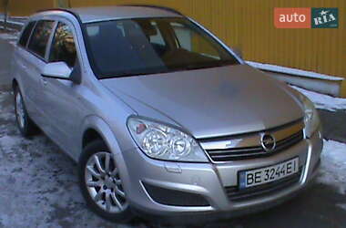 Універсал Opel Astra 2008 в Миколаєві