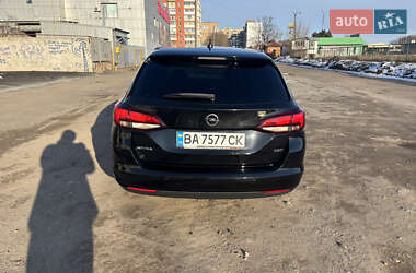 Универсал Opel Astra 2017 в 