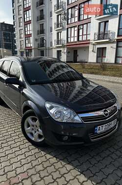 Універсал Opel Astra 2008 в Івано-Франківську