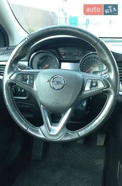 Универсал Opel Astra 2017 в 