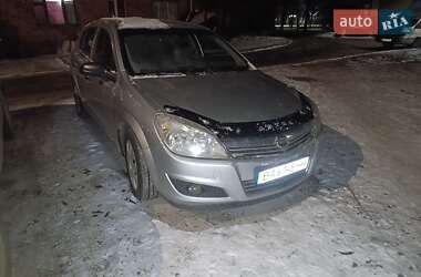 Хетчбек Opel Astra 2008 в Кропивницькому