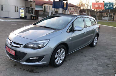 Универсал Opel Astra 2014 в Костополе