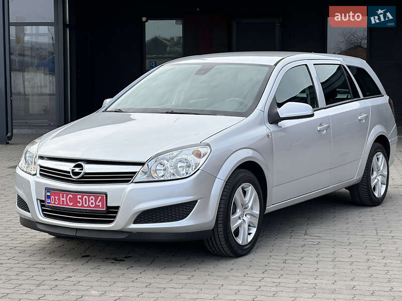 Opel Astra 2009