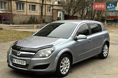 Хэтчбек Opel Astra 2004 в Виннице