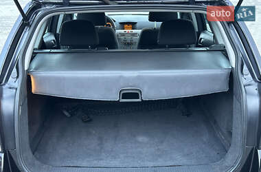 Універсал Opel Astra 2010 в 