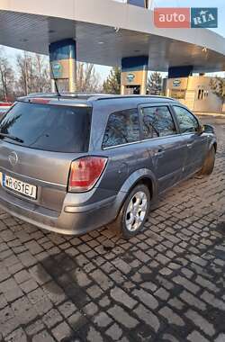 Универсал Opel Astra 2005 в 
