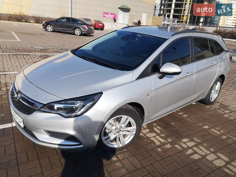 Opel Astra 2019