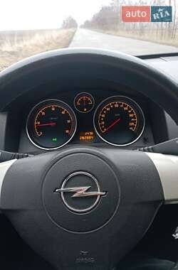 Opel Astra 2008 Opel Astra 2008