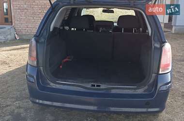 Универсал Opel Astra 2006 в 