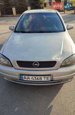 Седан Opel Astra 2007 в 