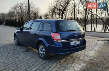 Універсал Opel Astra 2010 в 