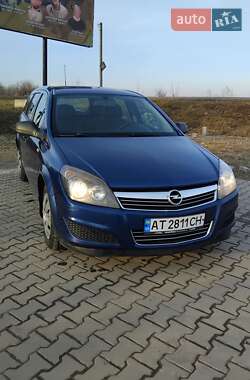 Універсал Opel Astra 2010 в 