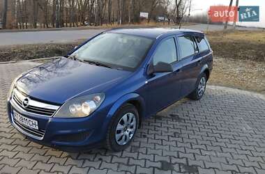 Універсал Opel Astra 2010 в 