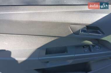 Хэтчбек Opel Astra 2006 в 