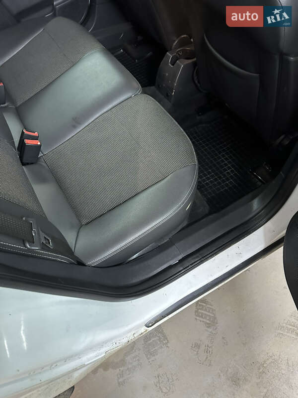 Универсал Opel Astra 2009 в Стрые