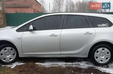 Універсал Opel Astra 2011 в 