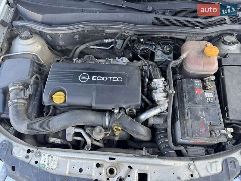 Универсал Opel Astra 2008 в Сумах