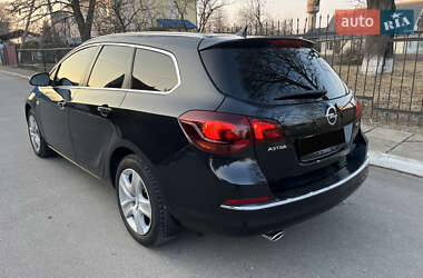 Универсал Opel Astra 2013 в Коломые