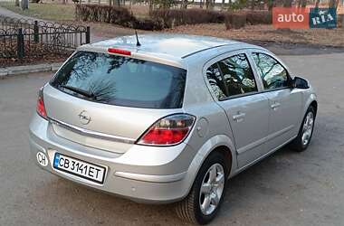 Хетчбек Opel Astra 2007 в Києві