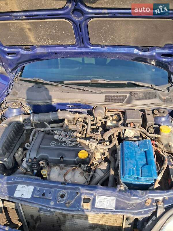 Седан Opel Astra 2007 в Миргороде фото 13 Седан Opel Astra 2007 в Миргороде