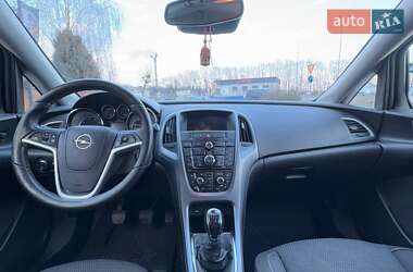 Хэтчбек Opel Astra 2015 в Виннице