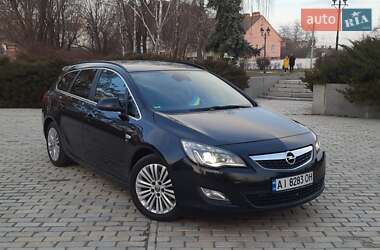 Универсал Opel Astra 2012 в Белой Церкви