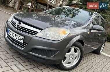 Универсал Opel Astra 2009 в Дрогобыче