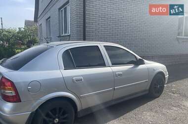 Хэтчбек Opel Astra 2003 в Киеве