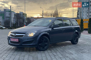 Opel Astra 2010